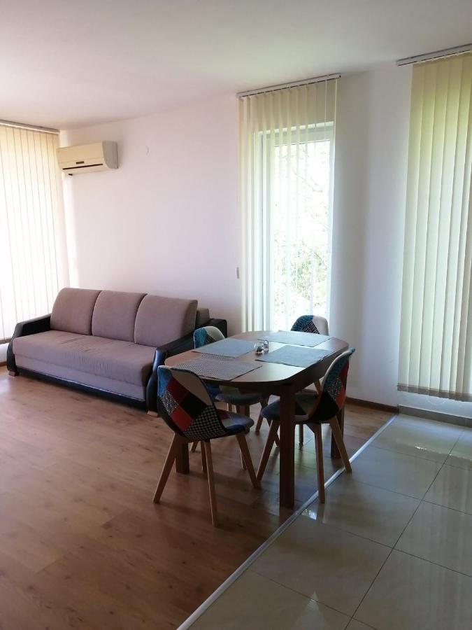 Complex Karia IV Apartment Каварна Екстериор снимка